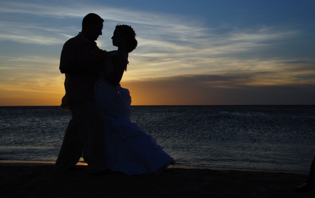 couple dancing
